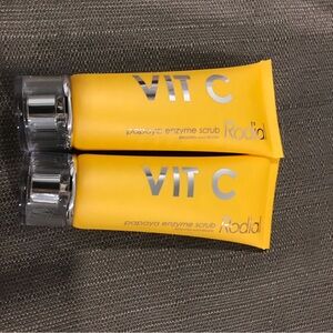 Rodial VIT C Papaya Enzyme Scrub Tubes - Bright Yellow Packaging